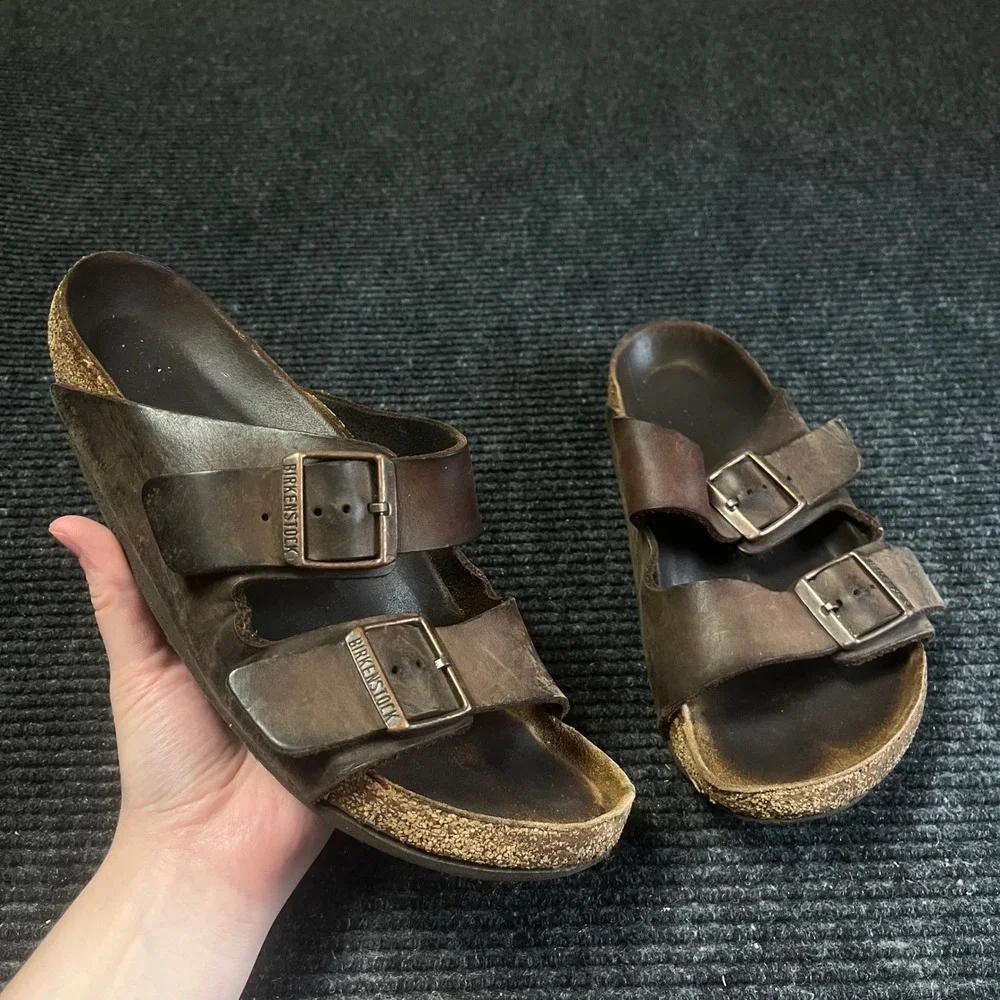 Birkenstock Arizona Sandals Mens 41 Brown Oiled Leather Two Strap Slides Cork